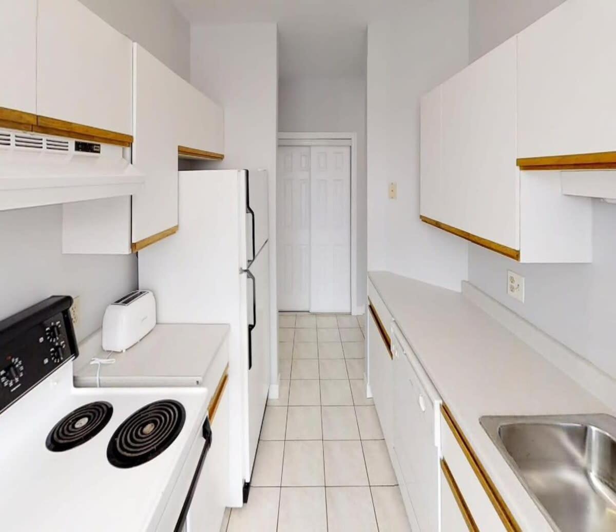 Bright Cozy Condo The Heart Of Uptown 2Bed Coffee & Tea Saint John Zewnętrze zdjęcie